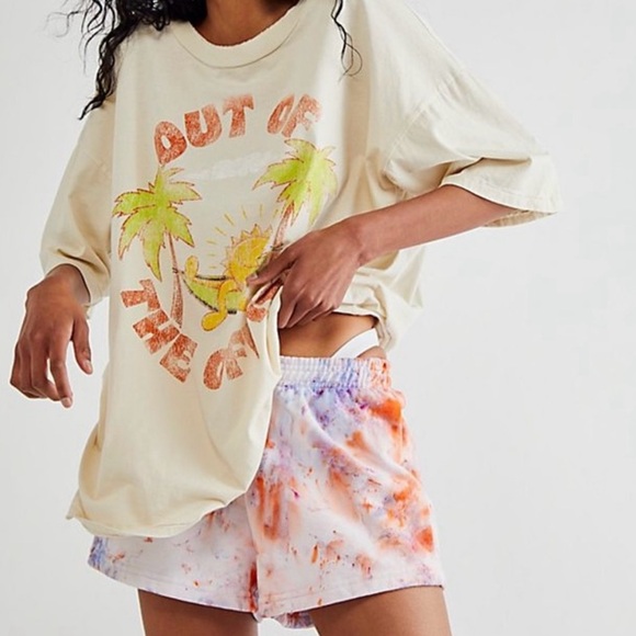 Free People tie dye shorts - Picture 2 of 7